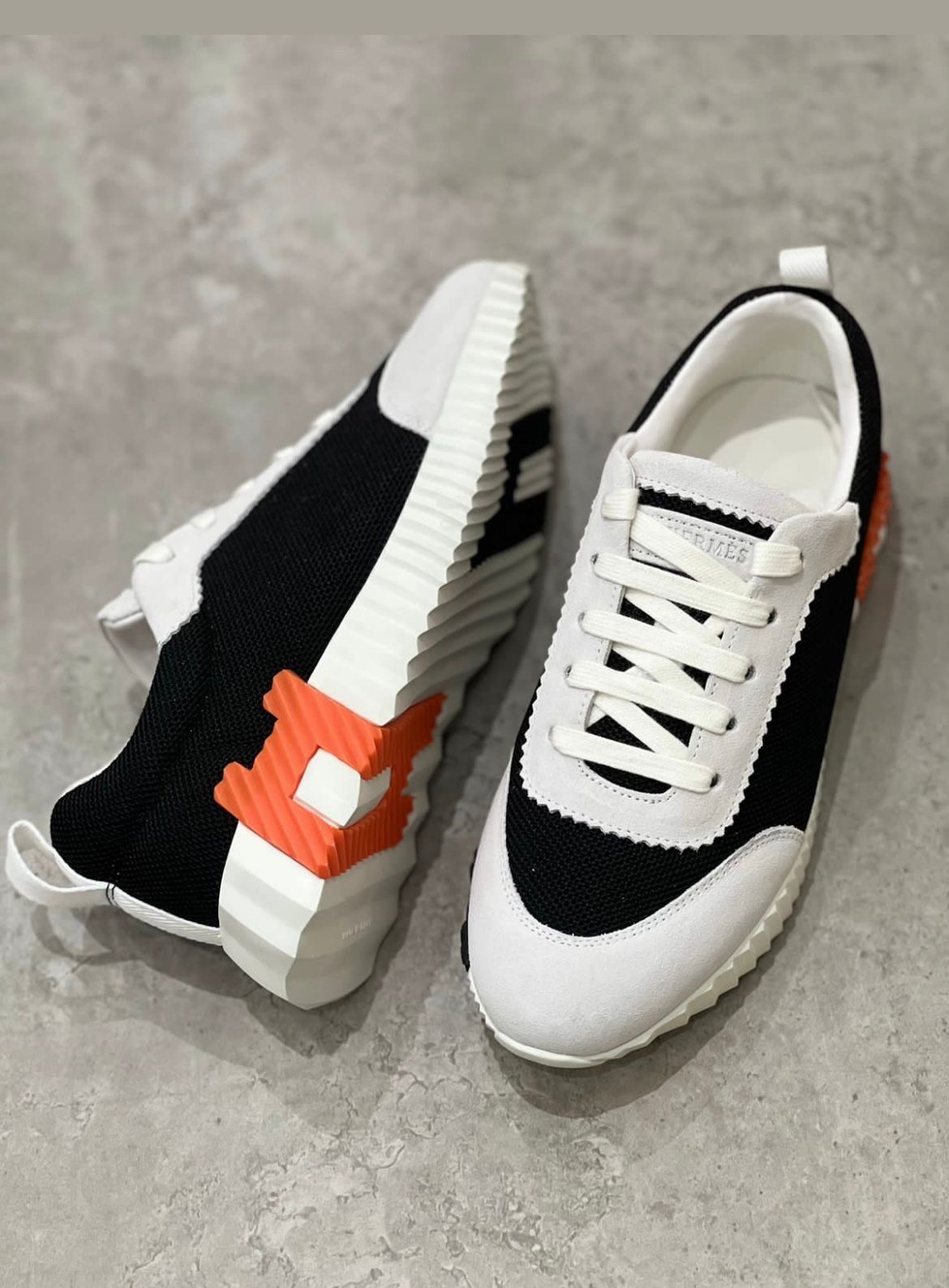 Bouncing hemers noir/blanc/orange