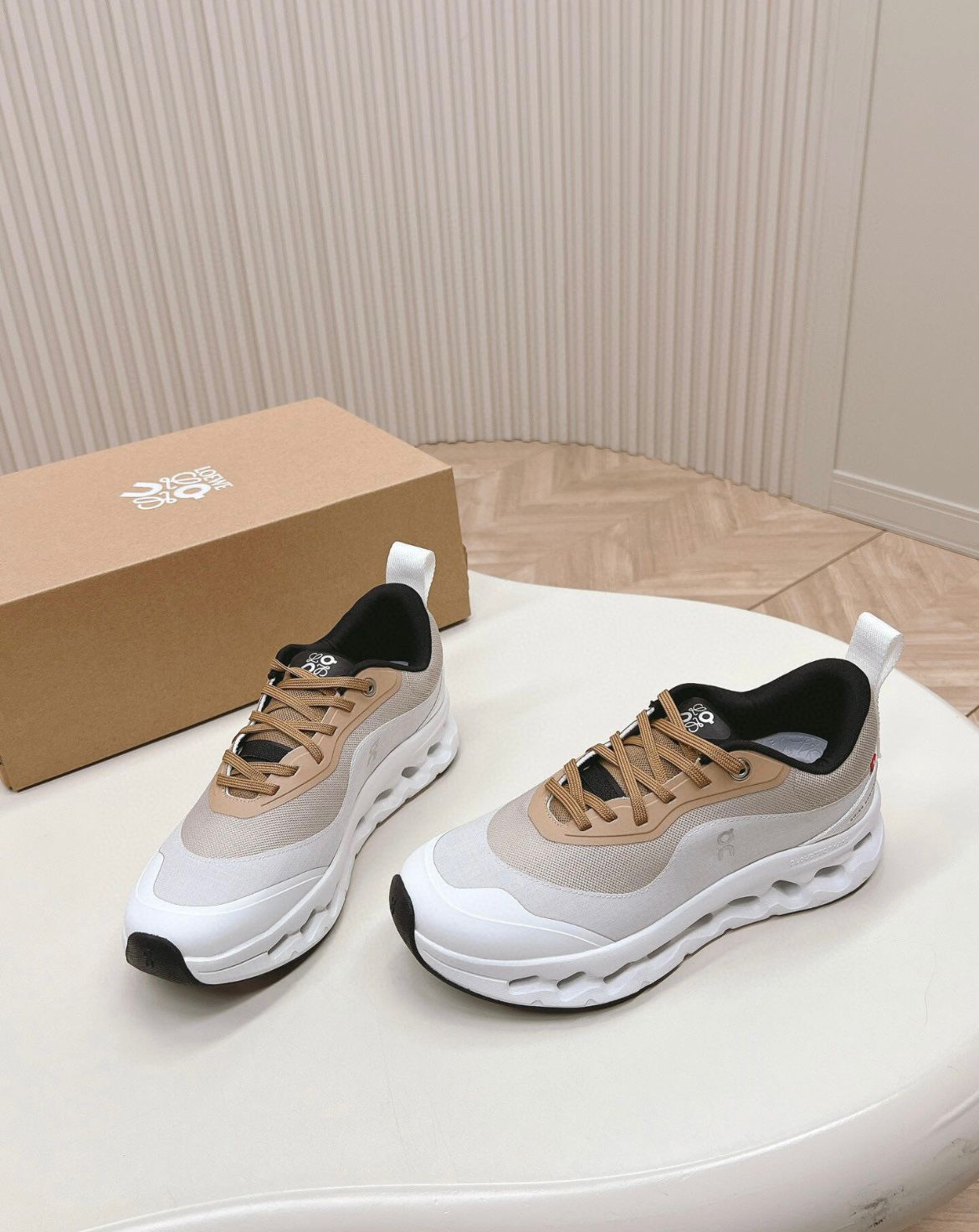 Sneaker loew x clou blanc/marron/taupe/noir