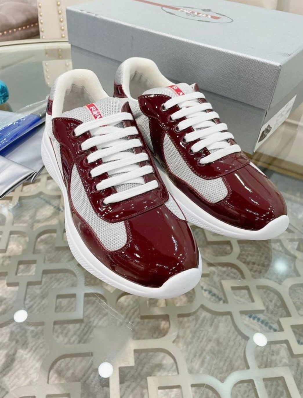 Sneakers cup pada bordeaux