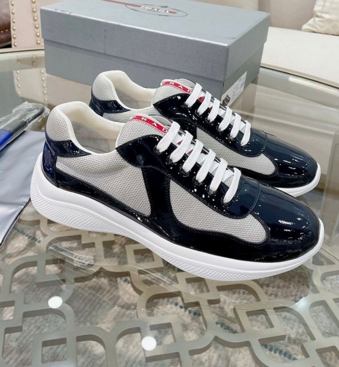 Sneakers cup pada bleu