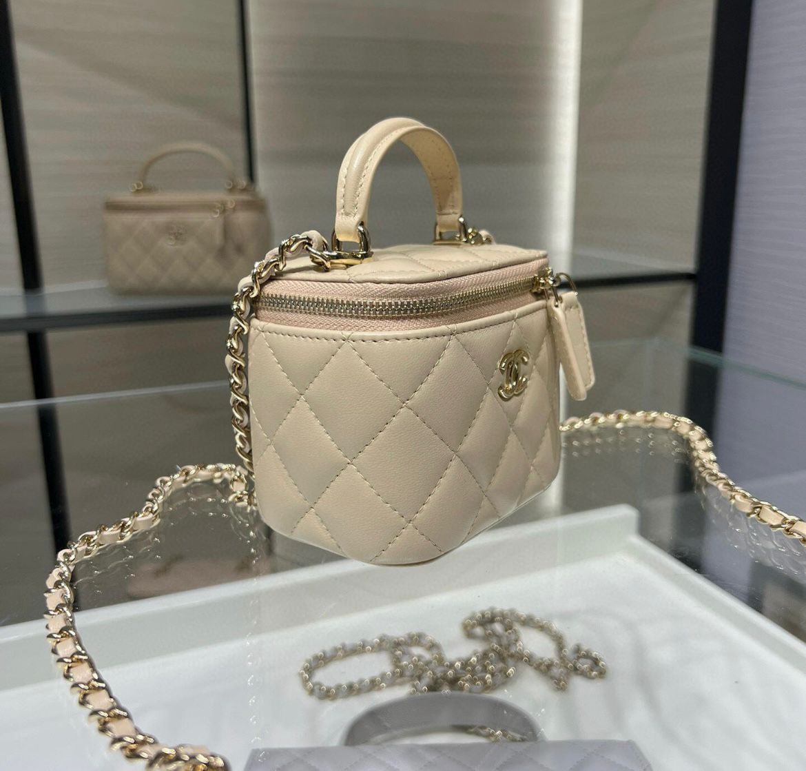 CC petit vanity jaune